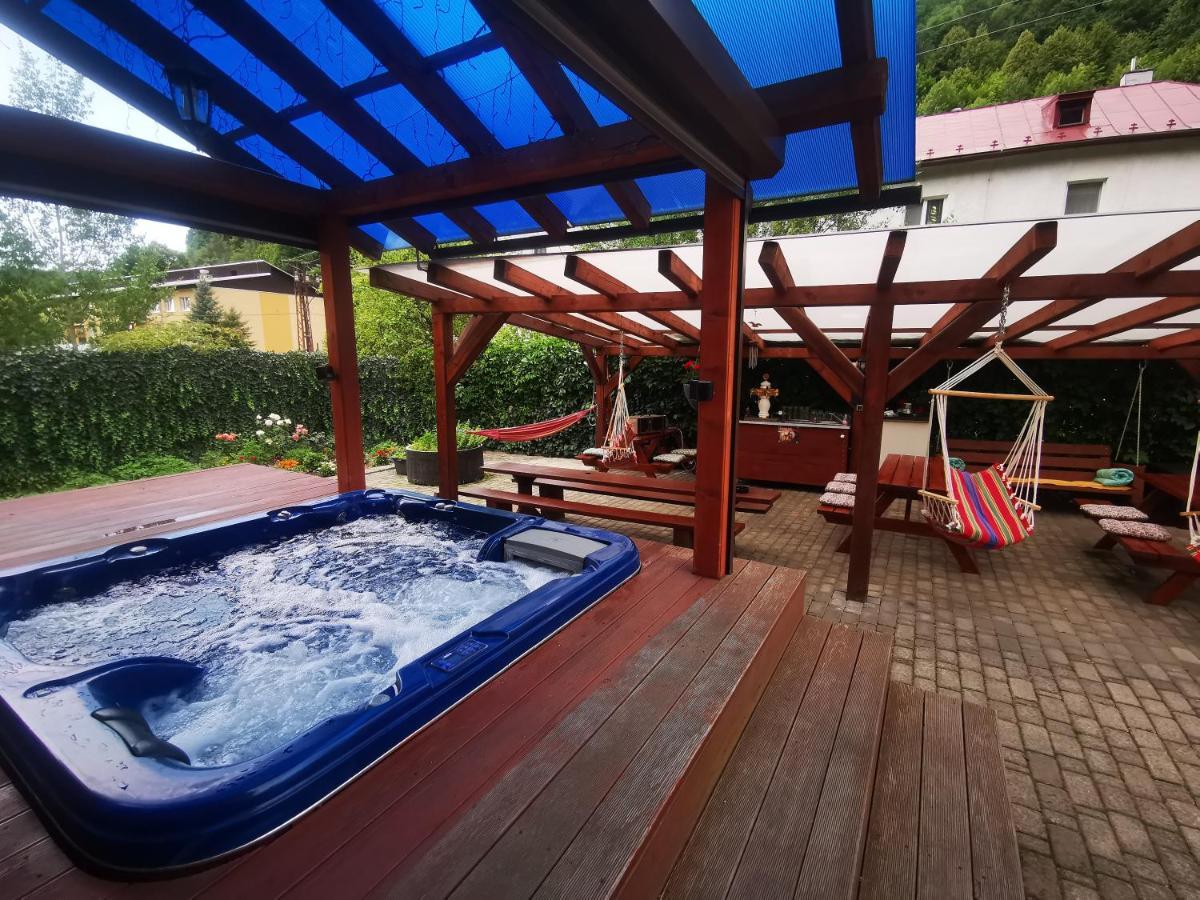 Ferienwohnung Privat Adriana Kremnitz Exterior foto