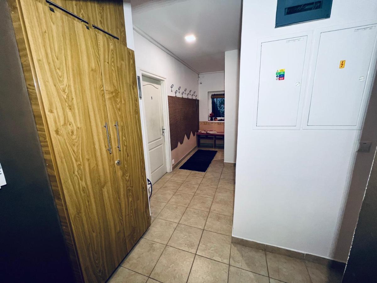 Ferienwohnung Privat Adriana Kremnitz Exterior foto