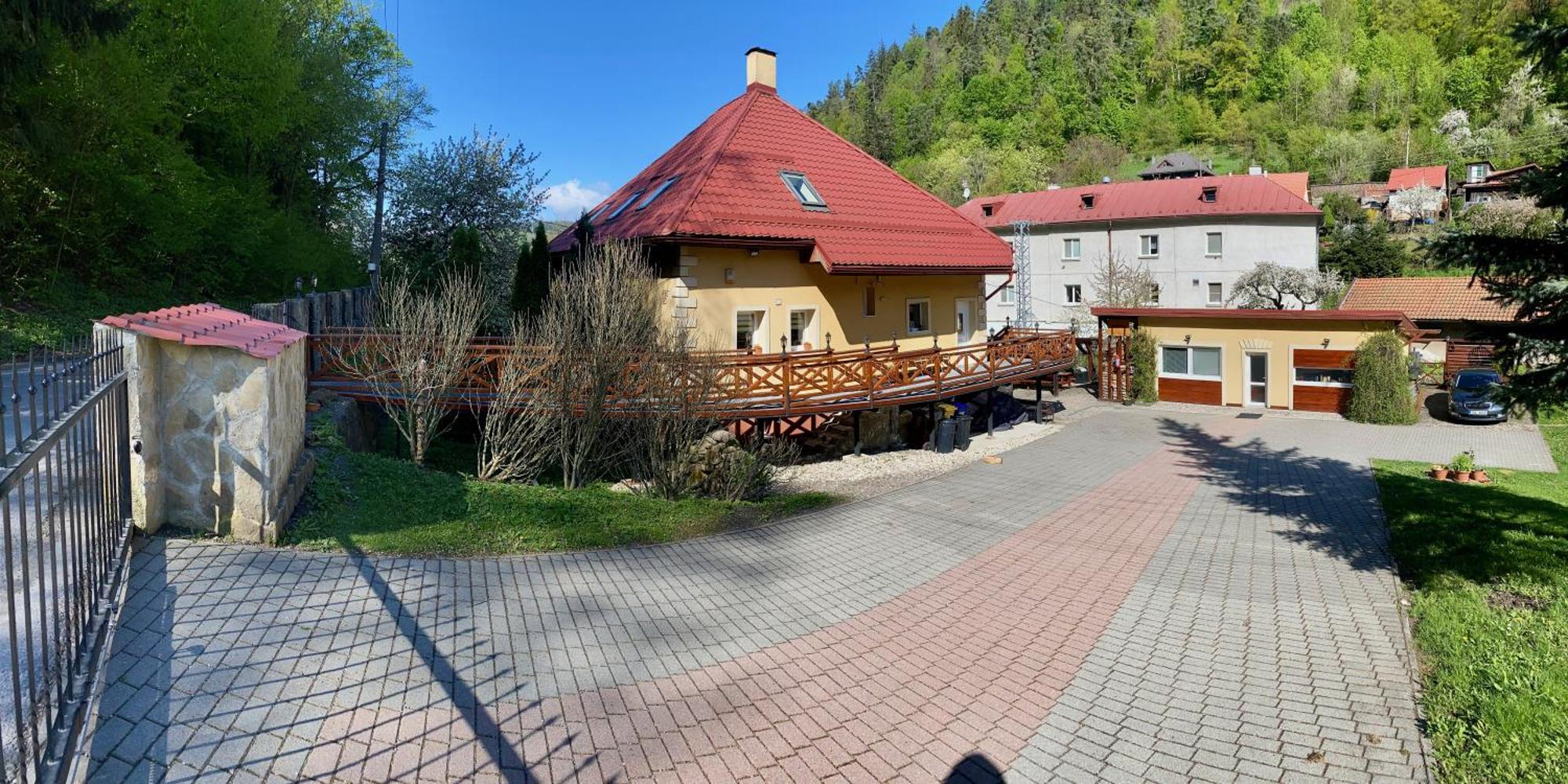 Ferienwohnung Privat Adriana Kremnitz Exterior foto